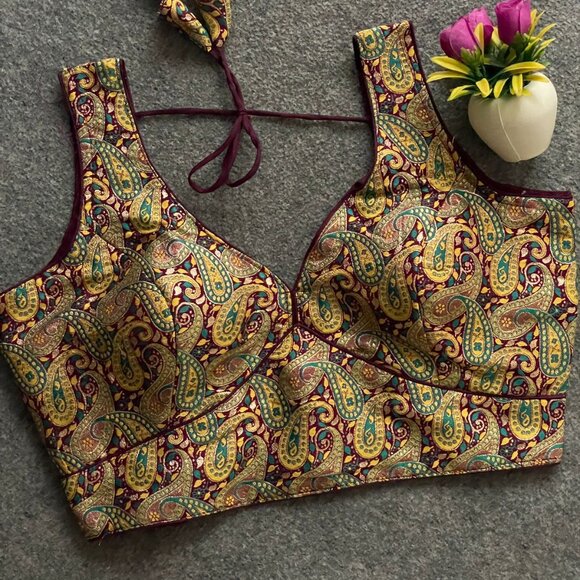 Blouse - Picture 8 of 16